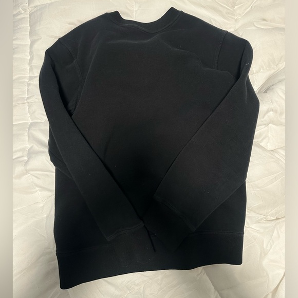 Balmain crew - Picture 3 of 3